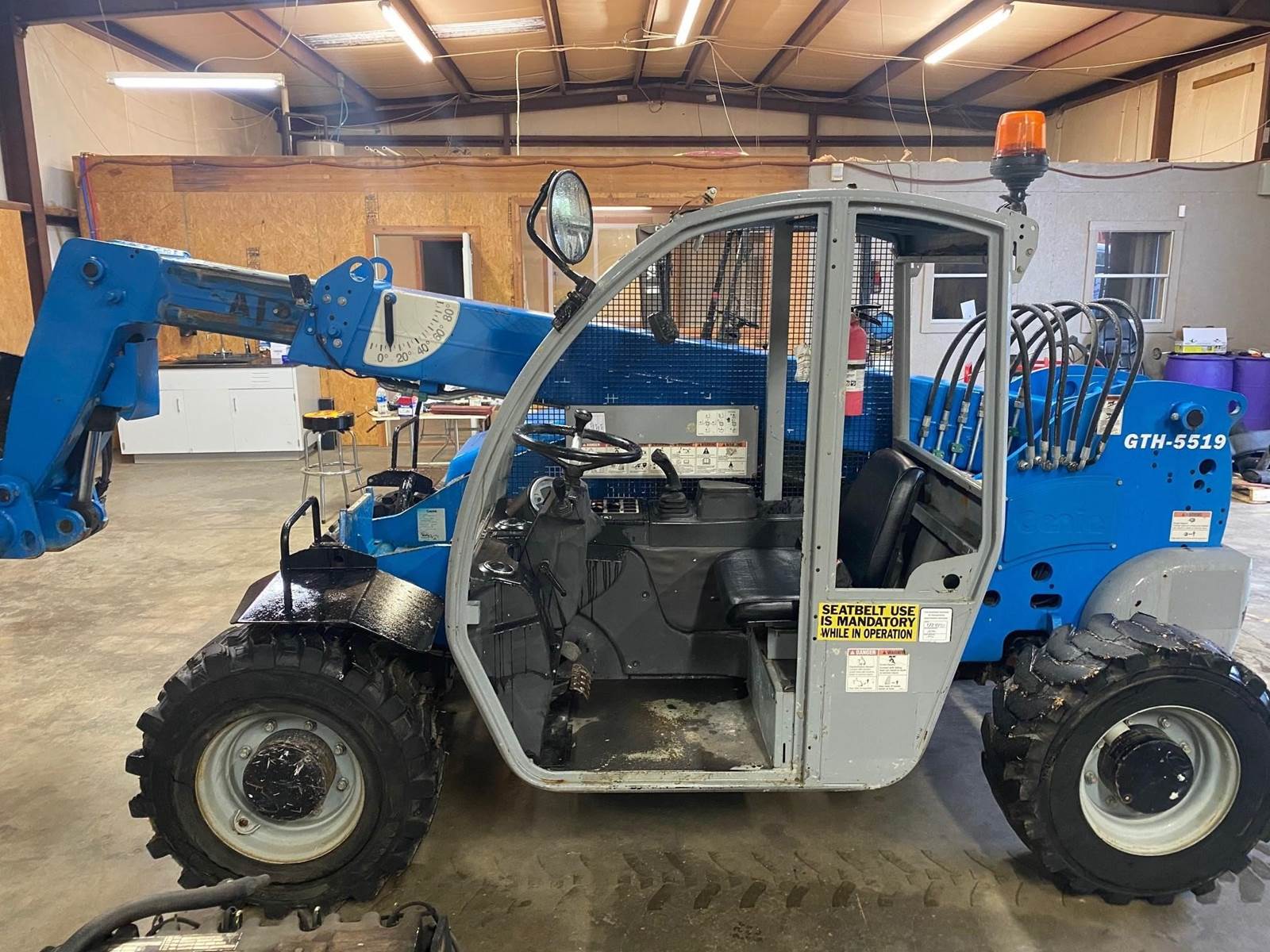 2014 Genie GTH-5519 Telehandler