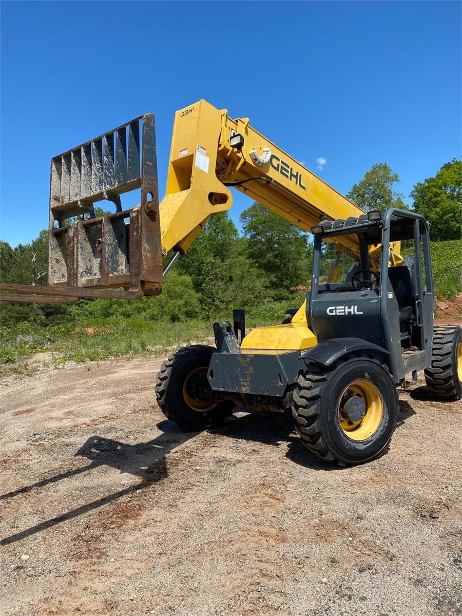 2014 Gehl RS6-34 Telehandler - 6000lb Capacity, 34ft Lift Height