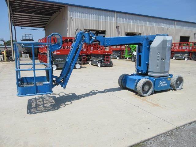 2016 Genie Z30/20N RJ Articulating Boom Lift