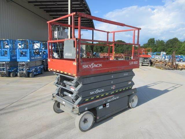 2017 Skyjack SJIII-4632 Scissor Lift