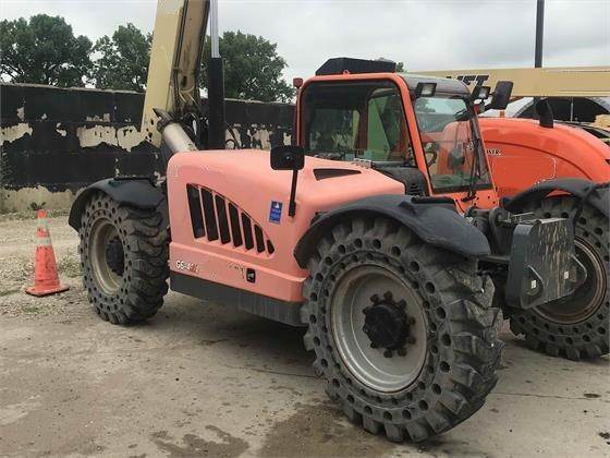 2013 JLG G6-42A Telehandler - 6600lb Capacity, 42ft Lift Height