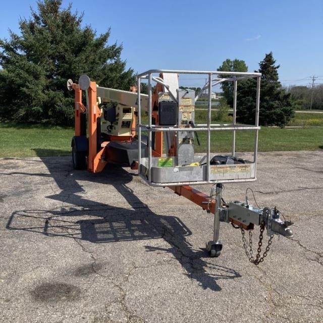 2016 JLG T500J Towable Boom Lift