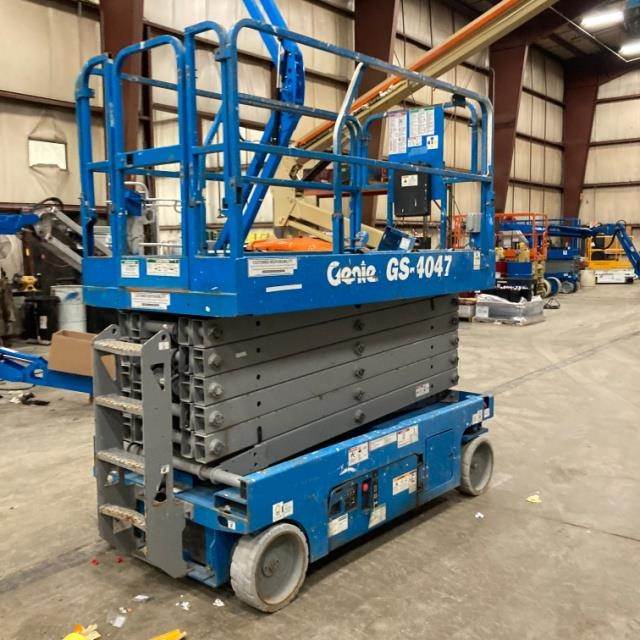 2016 Genie GS-4047 Scissor Lift