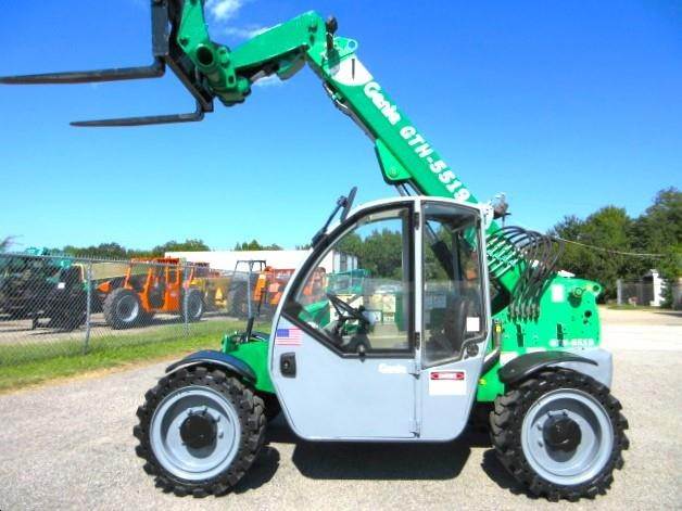 2013 Genie GTH-5519 Telehandler - 5500lb Capacity, 19ft Lift Height