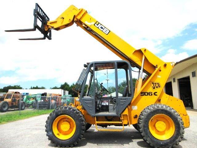 2000 JCB 506C Telehandler - 6000lb Capacity, 36ft Lift Height