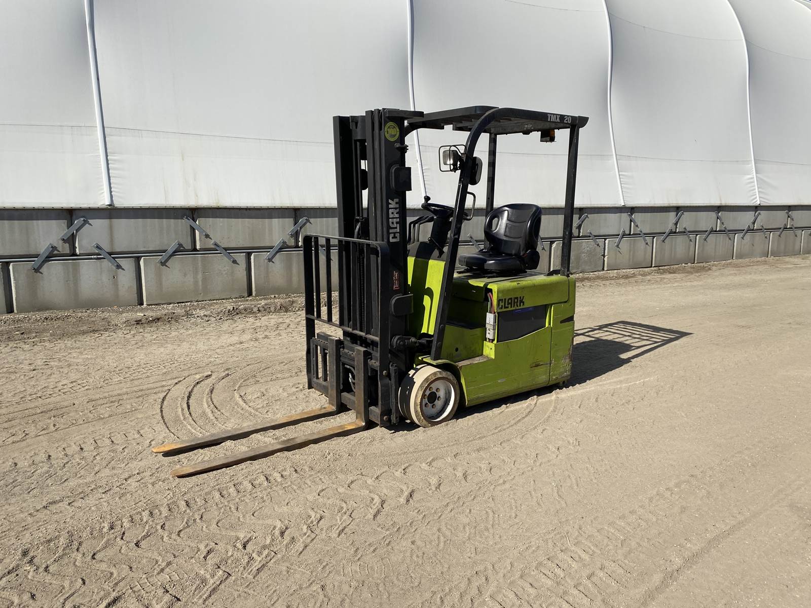 2017 Clark TMX20 Forklift