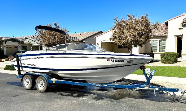 2006 Regal 2000 Bowrider