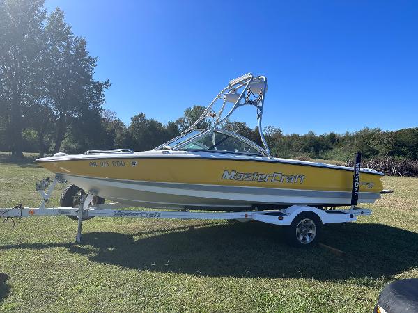 2002 MasterCraft ProStar 209