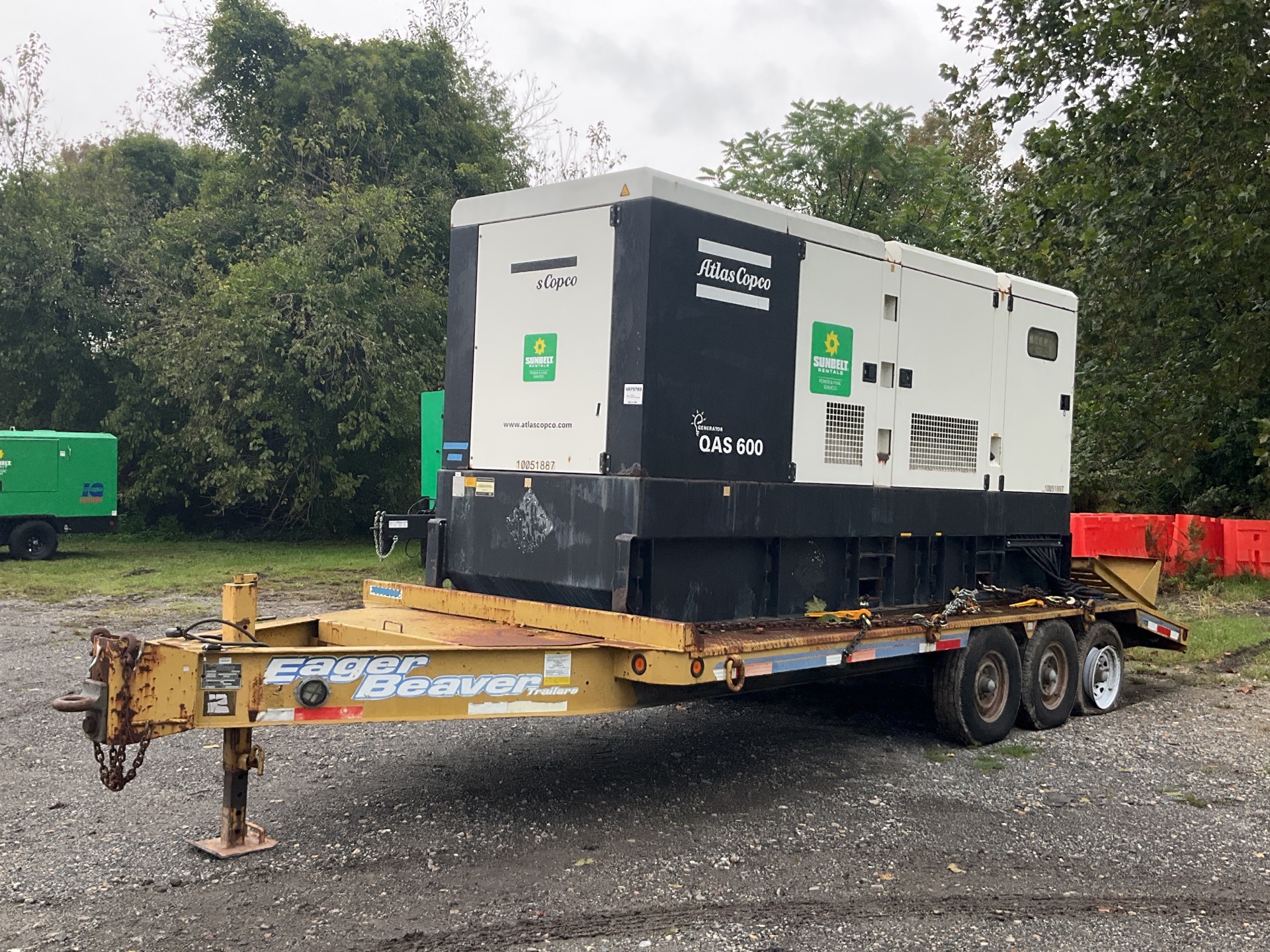 2013 Atlas Copco QAS600 457 kW Mobile Generator Set On 2006 Eager Beaver Trailer