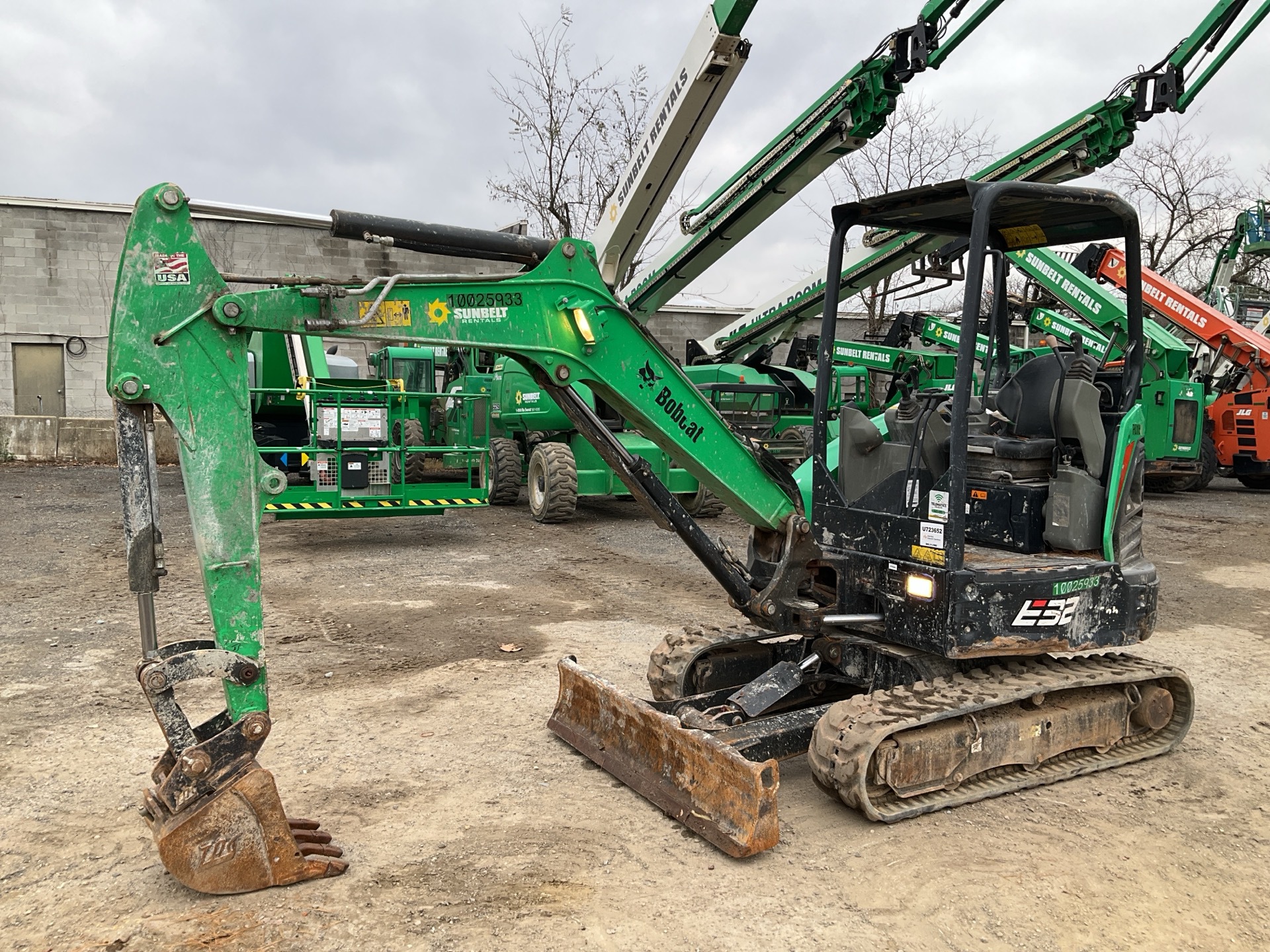 2018 Bobcat E32 Mini Excavator