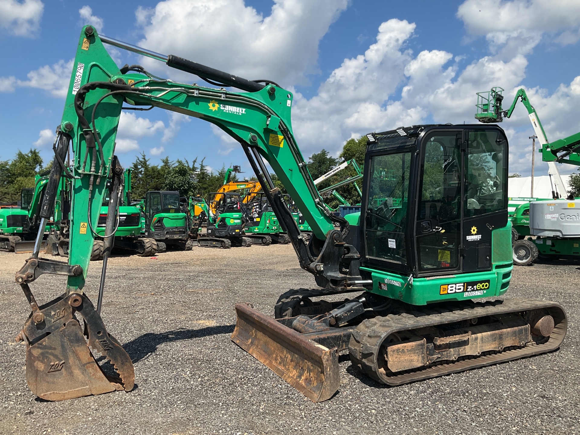 2018 JCB 85Z-1 Mini Excavator