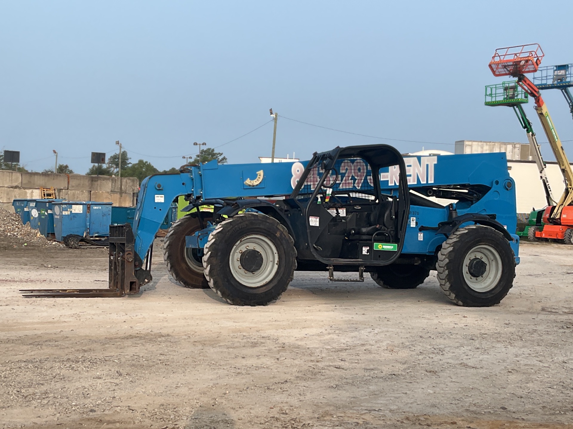 2017 Genie GTH844 Telehandler