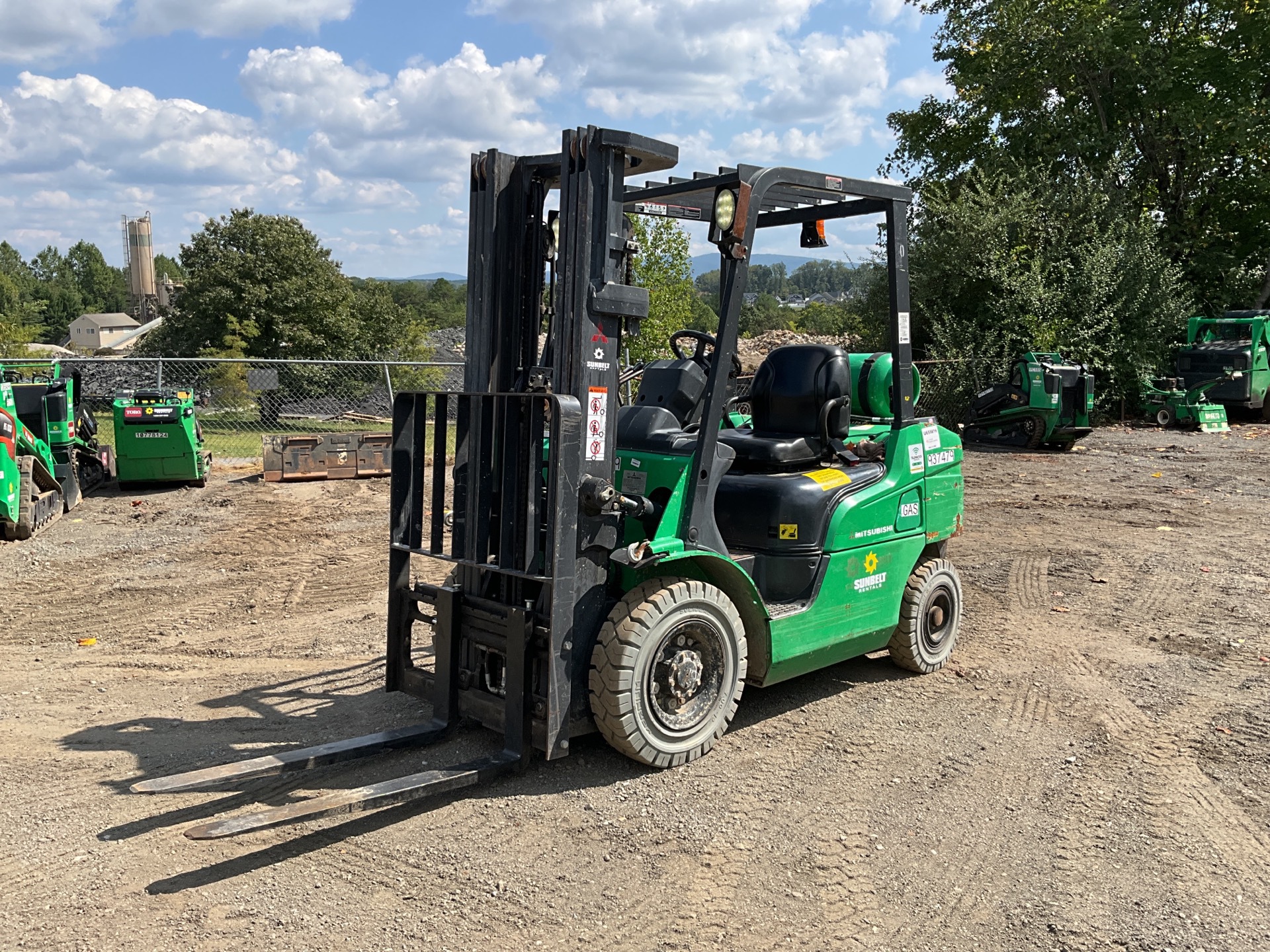 2016 Mitsubishi FG25N 4500 lb Cushion Tire Forklift