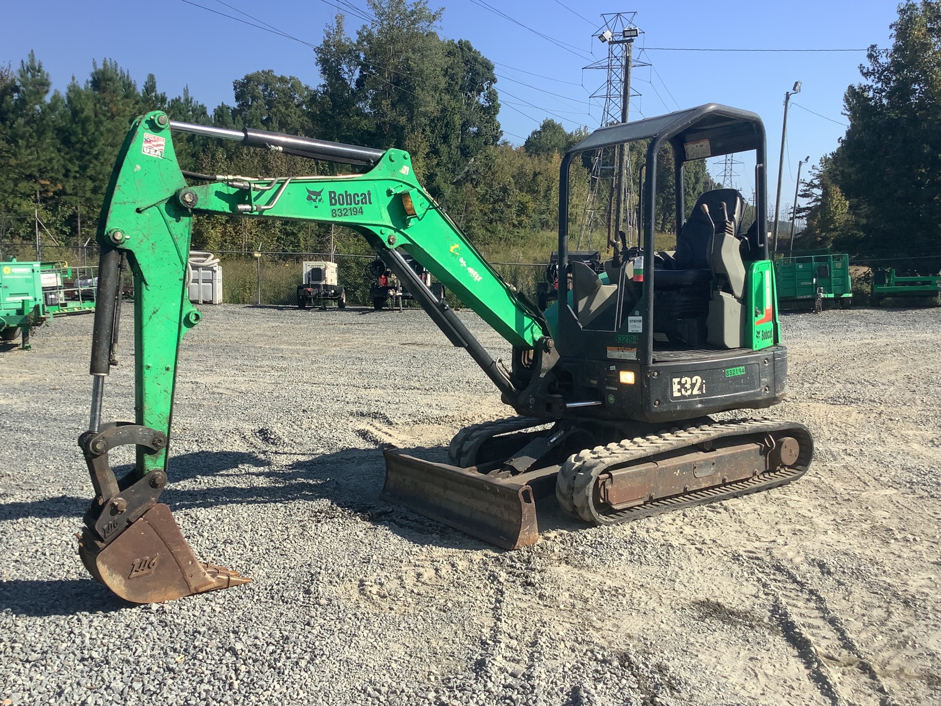 2016 Bobcat E32i Mini Excavator