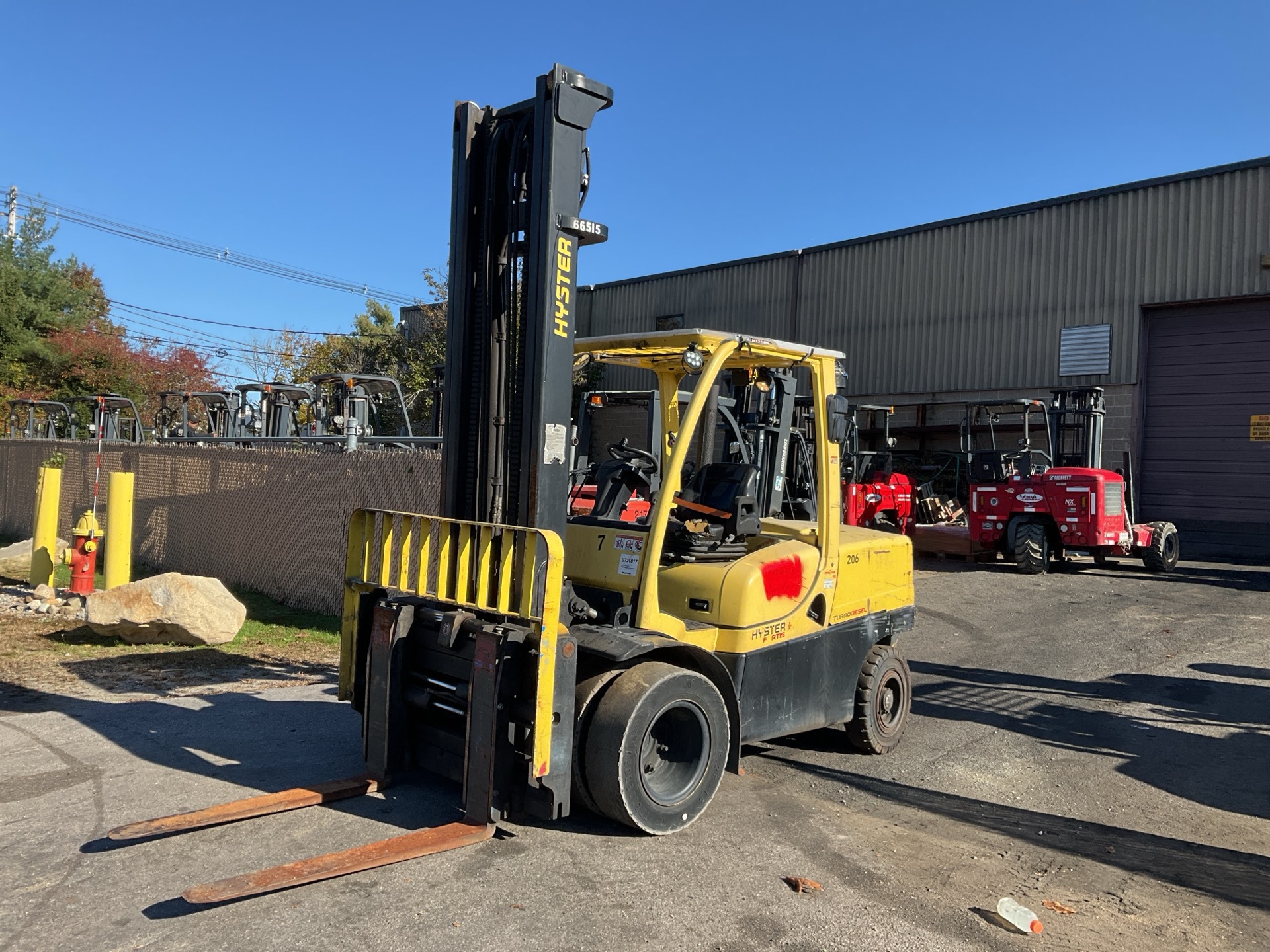 2018 Hyster H100FT 9200 lb Pneumatic Tire Forklift