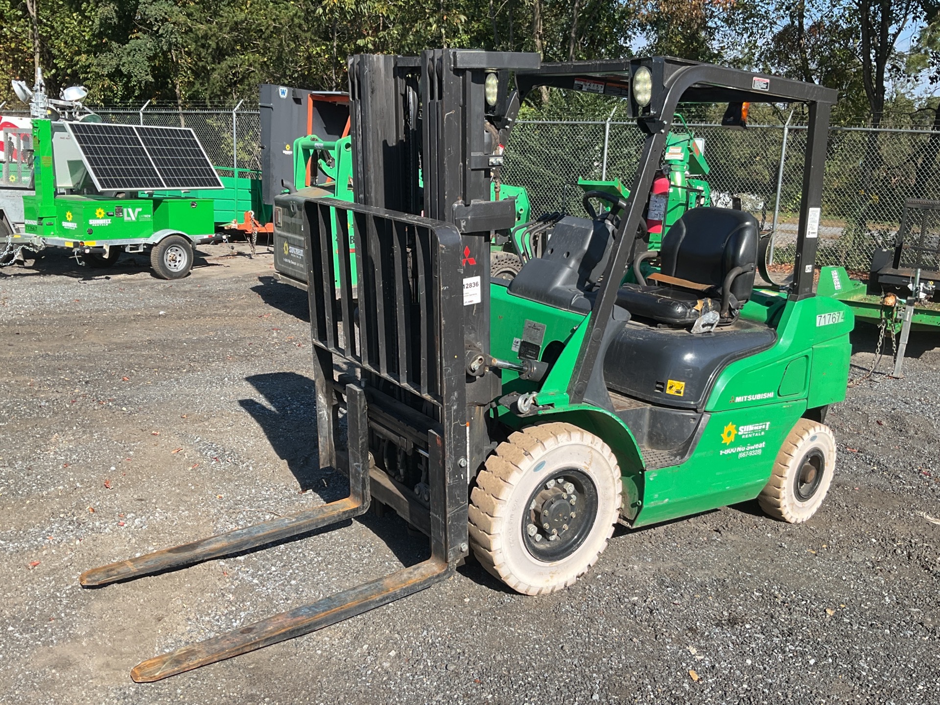 2015 Mitsubishi FG25N 4600 lb Pneumatic Tire Forklift