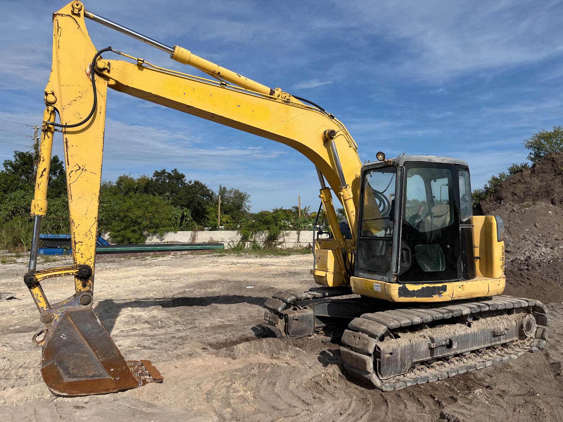 1999 Komatsu PC128US-2 Tracked Excavator