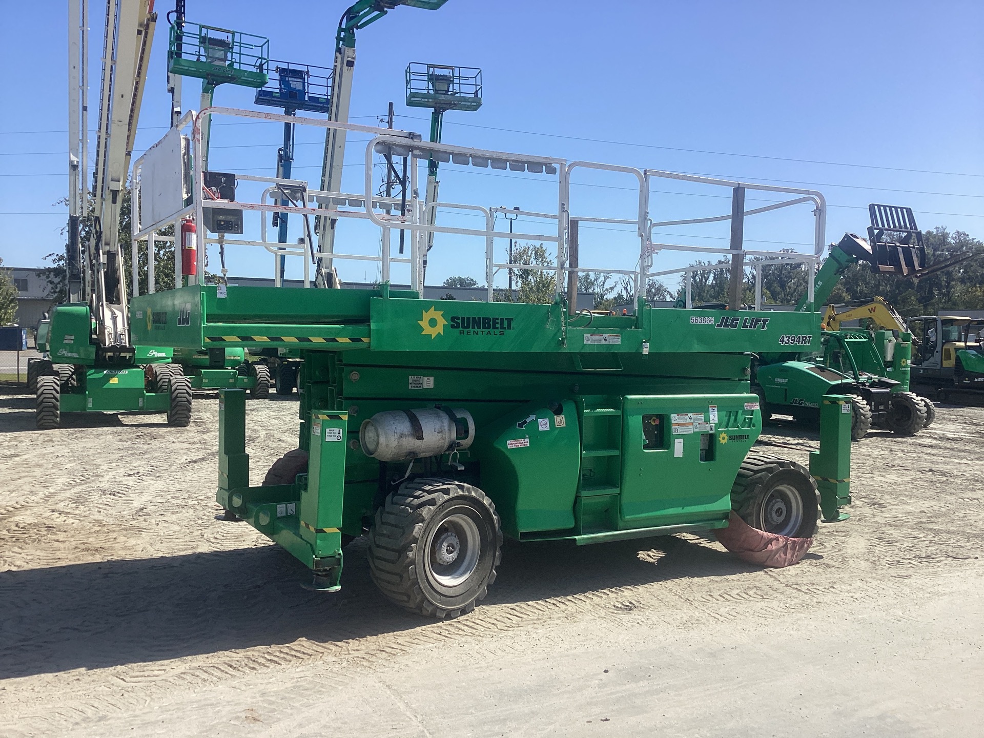 2013 JLG 4394RT Dual Fuel Scissor Lift