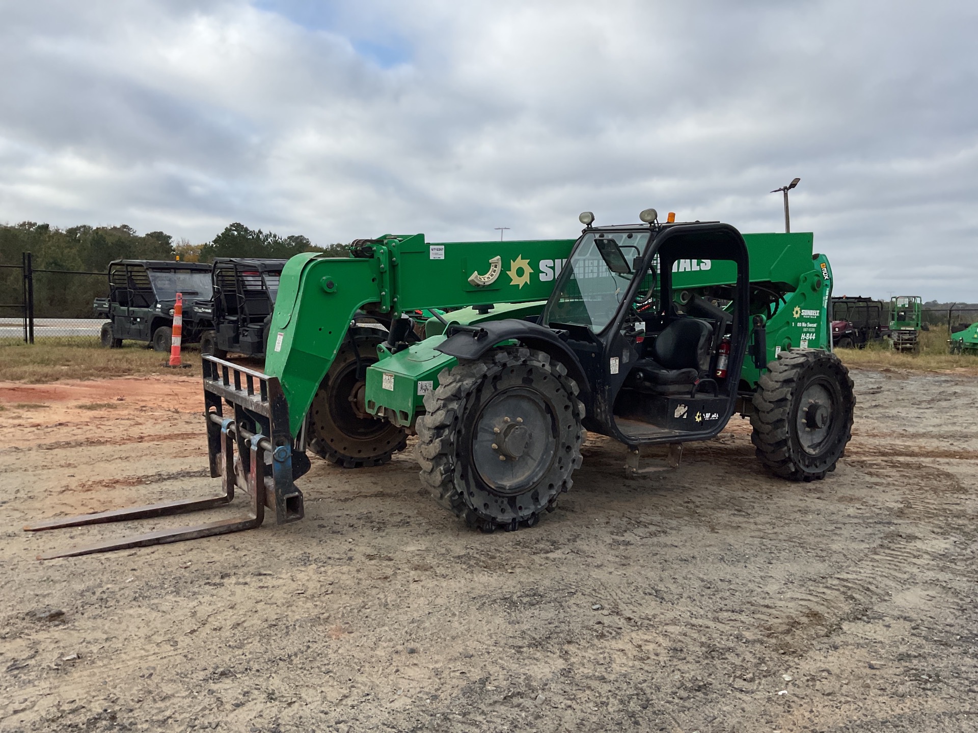 2015 Genie GTH844 Telehandler