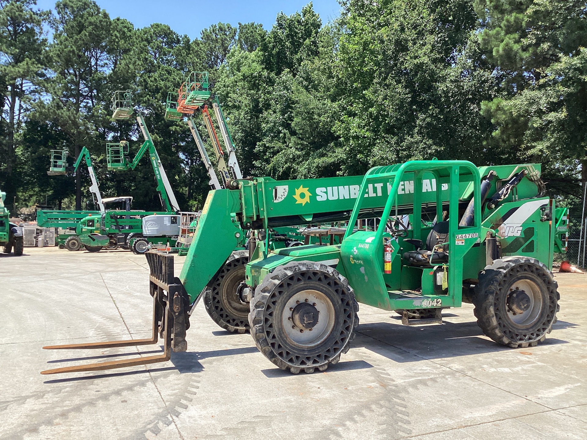 2014 JLG/SkyTrak 8042 Telehandler