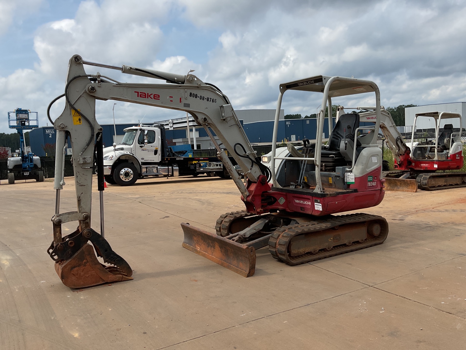 2015 Takeuchi TB240 Mini Excavator