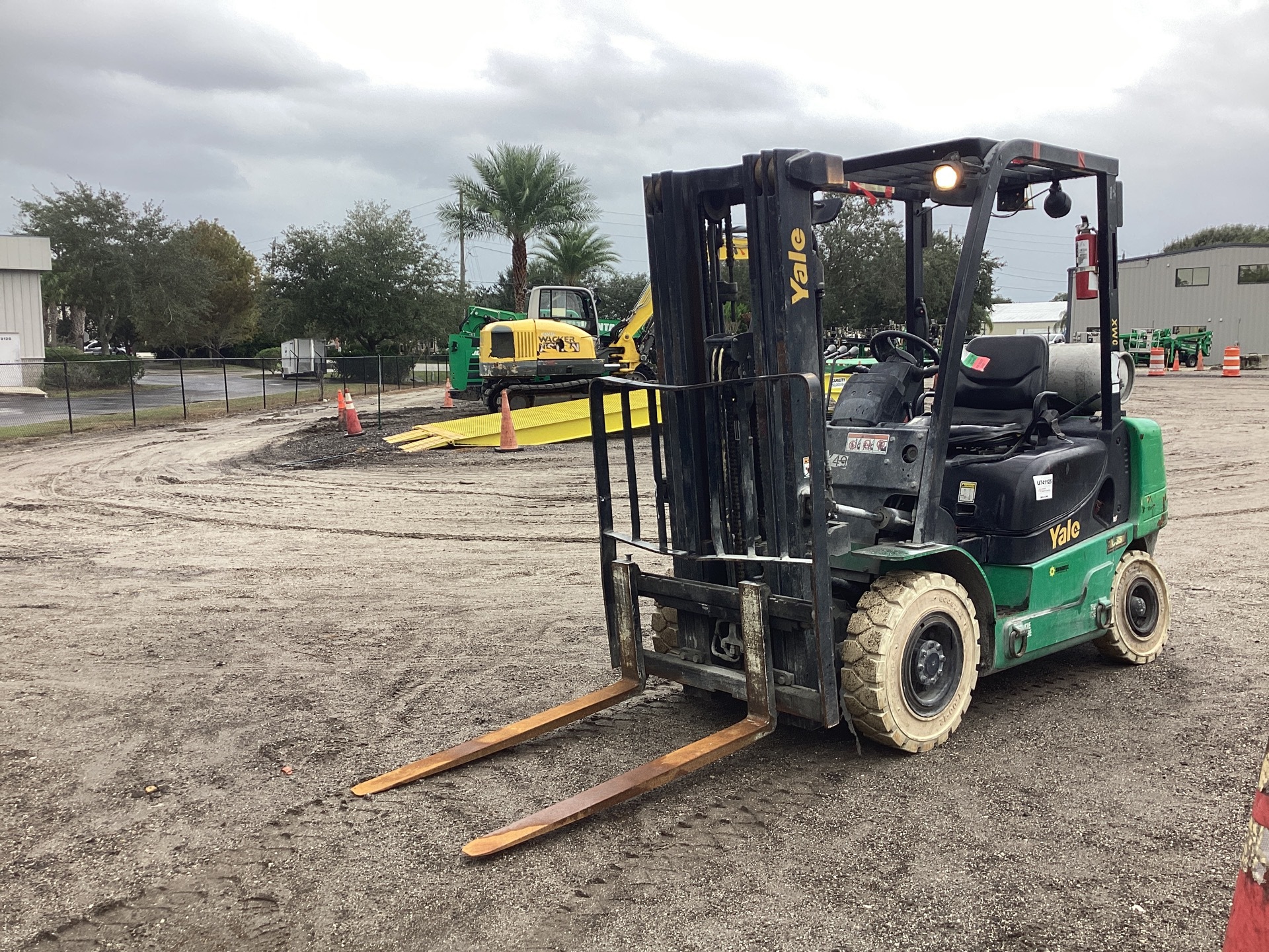 2018 Yale GTP050MX 4600 lb Pneumatic Tire Forklift