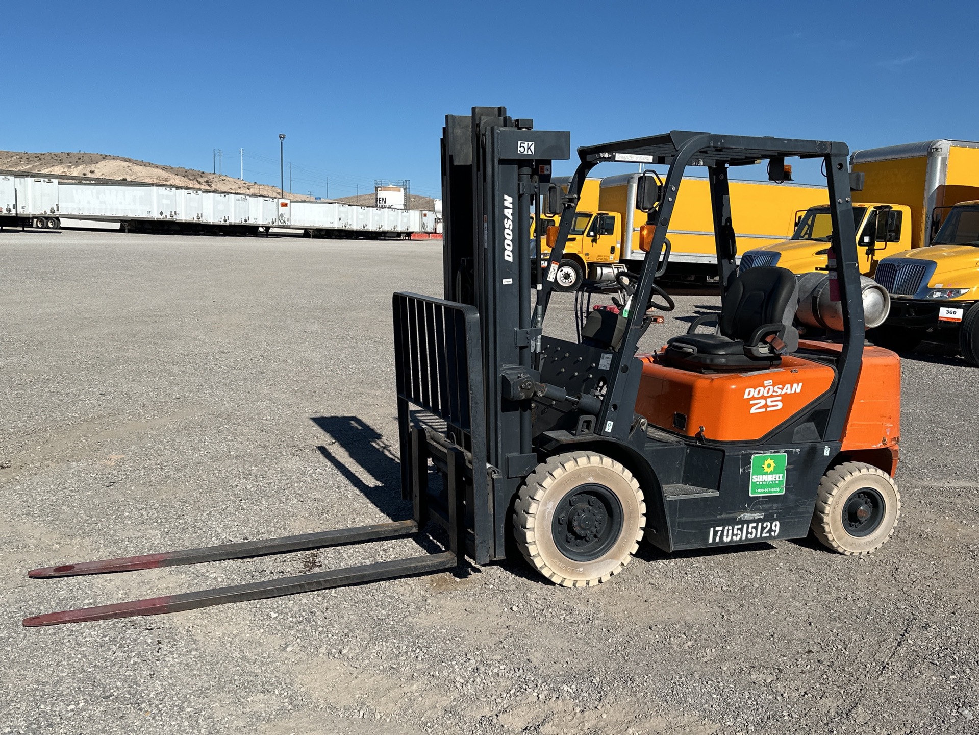 2017 Doosan G25G 3568 lb Pneumatic Tire Forklift