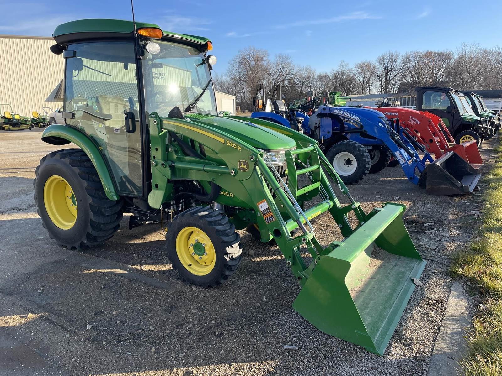 2014 John Deere 3046R Tractor