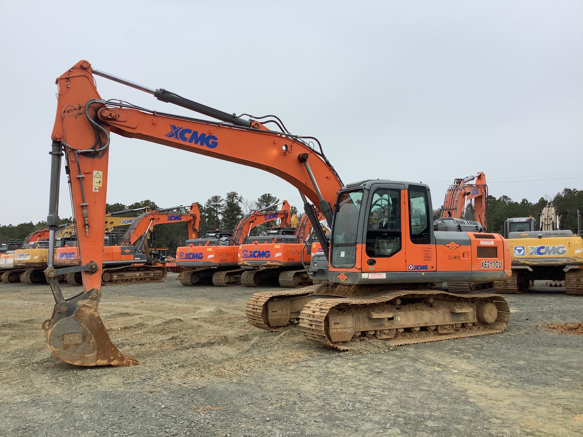 2018 XCMG XE210CU Tracked Excavator