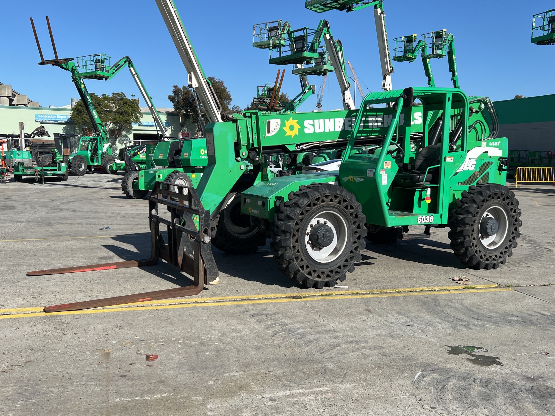 2014 SkyTrak 6036 Telehandler