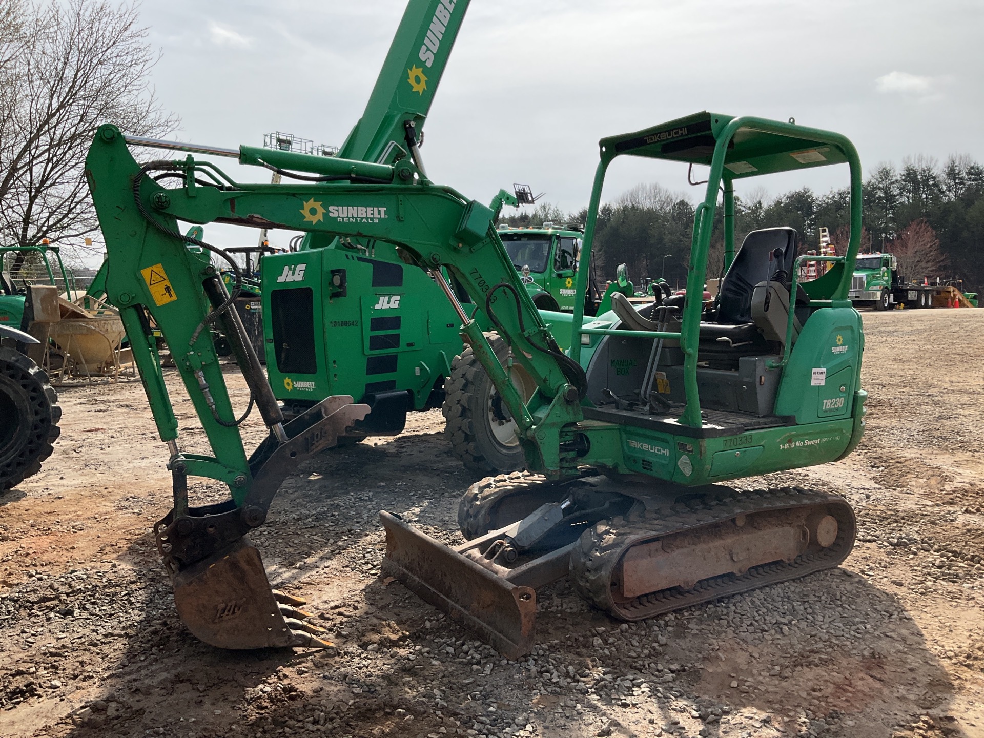 2015 Takeuchi TB230 Mini Excavator