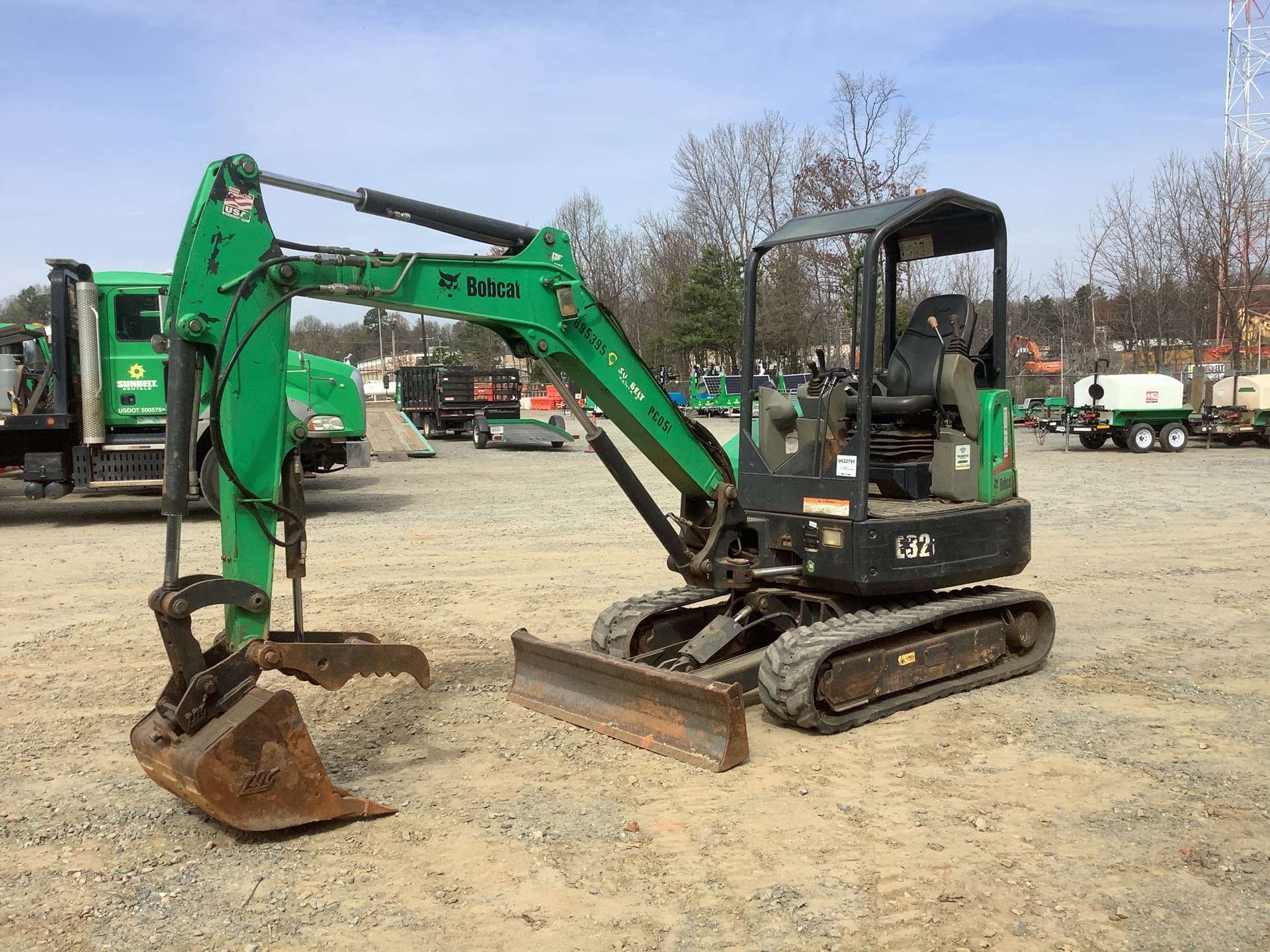 2016 Bobcat E32i Mini Excavator