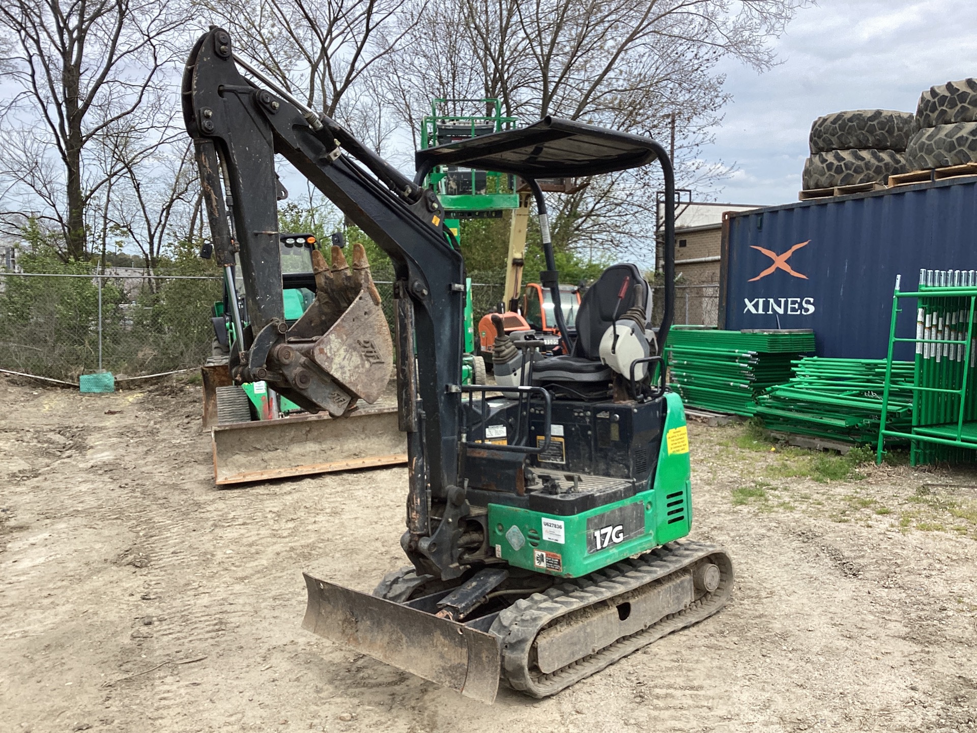 2016 John Deere 17G Mini Excavator