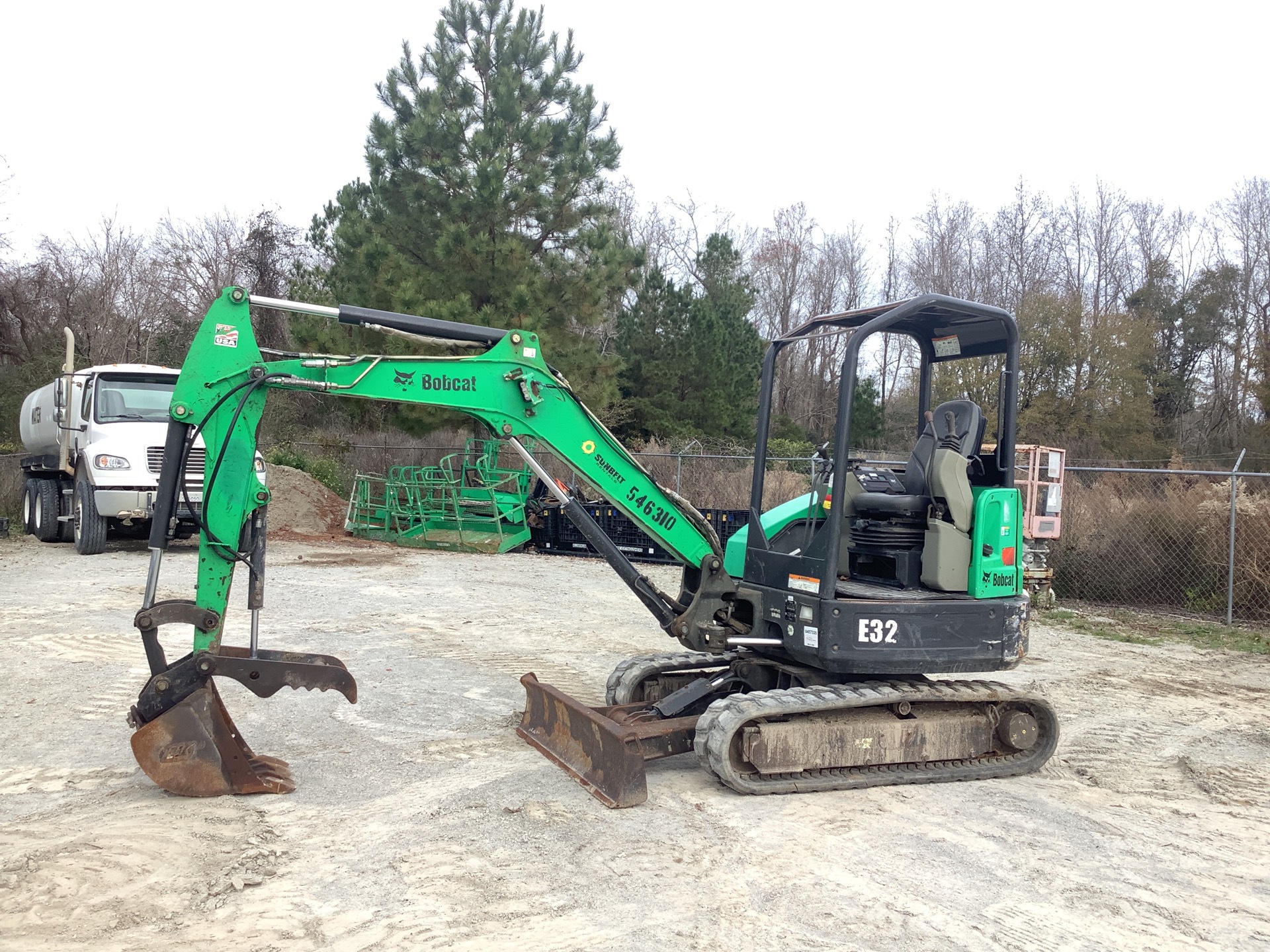 2013 Bobcat E32 Mini Excavator