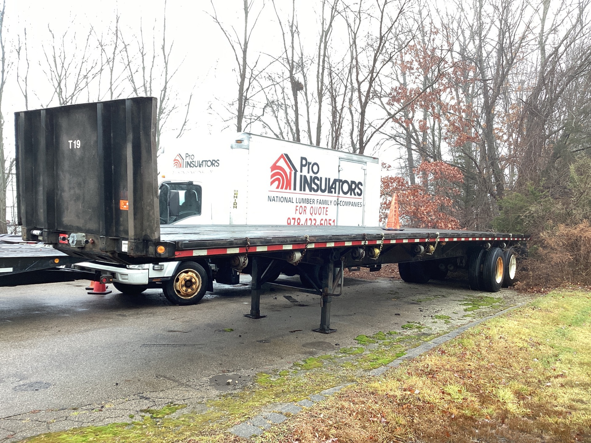 2005 Fontaine FTW-5-8045SL 45 ft T/A Flatbed Trailer