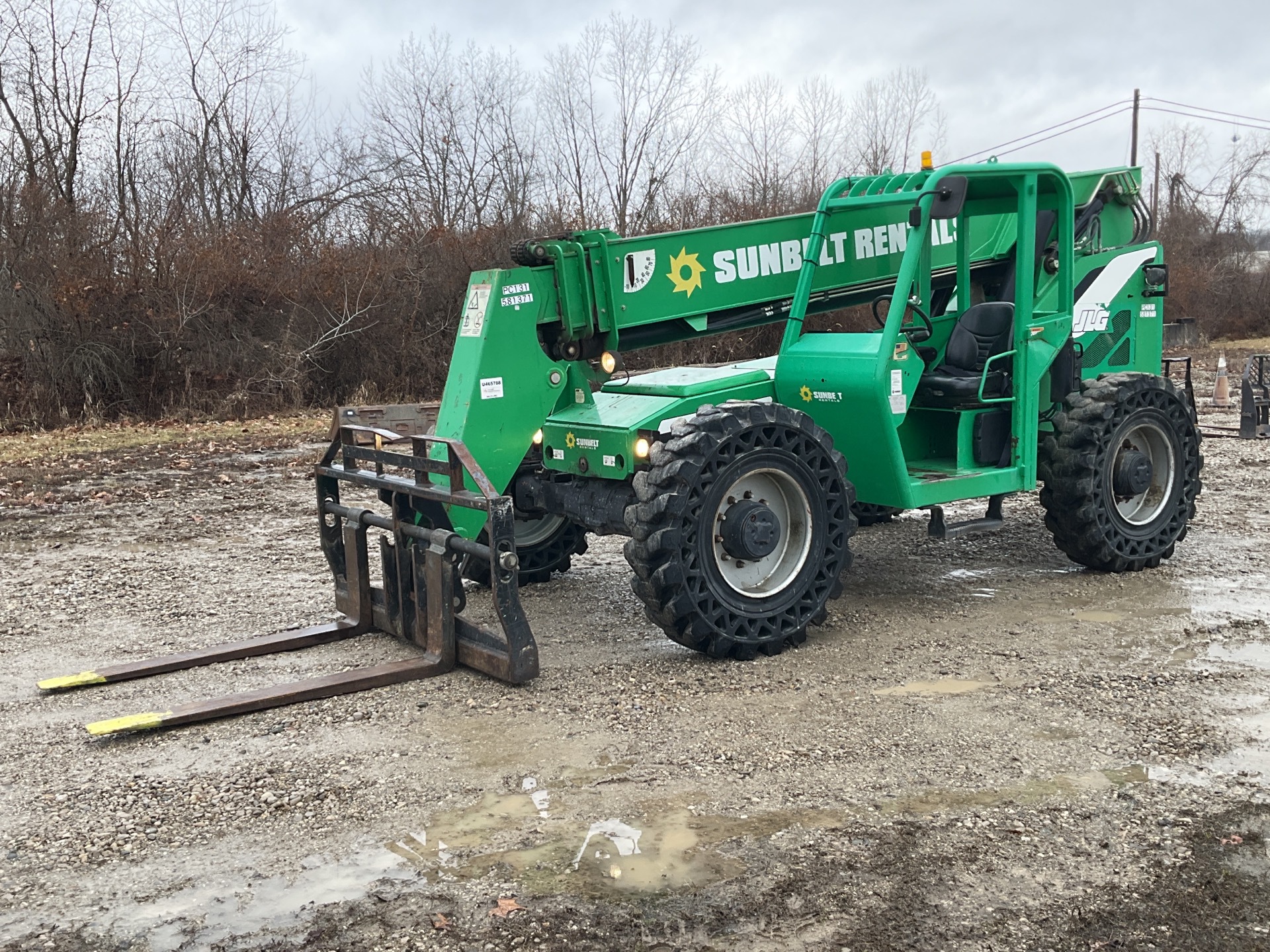 2014 SkyTrak 8042 Telehandler