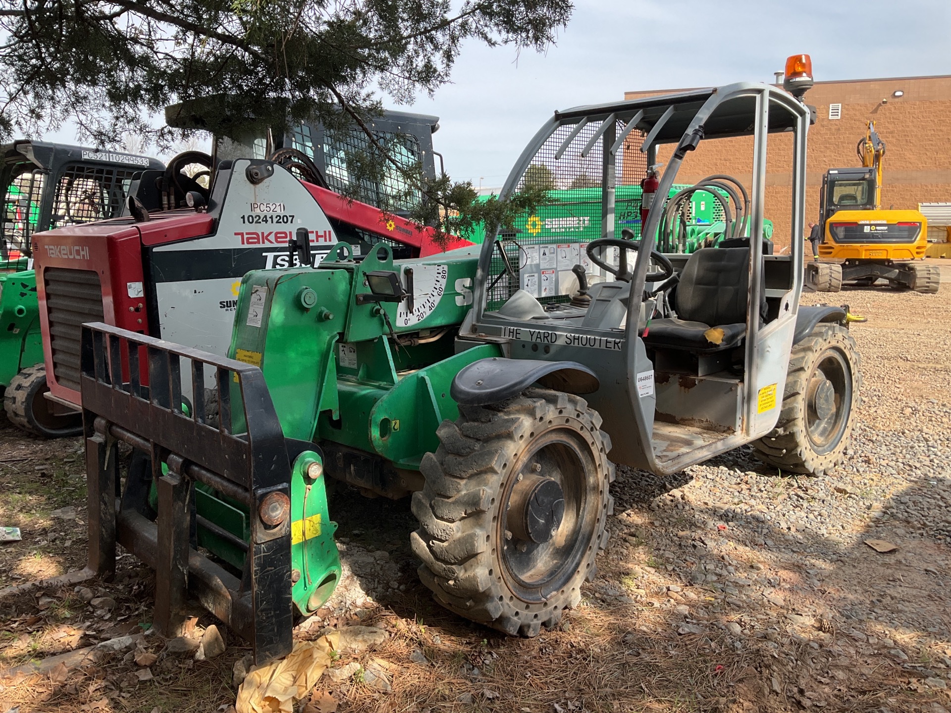 2010 Genie GTH-5519 Telehandler