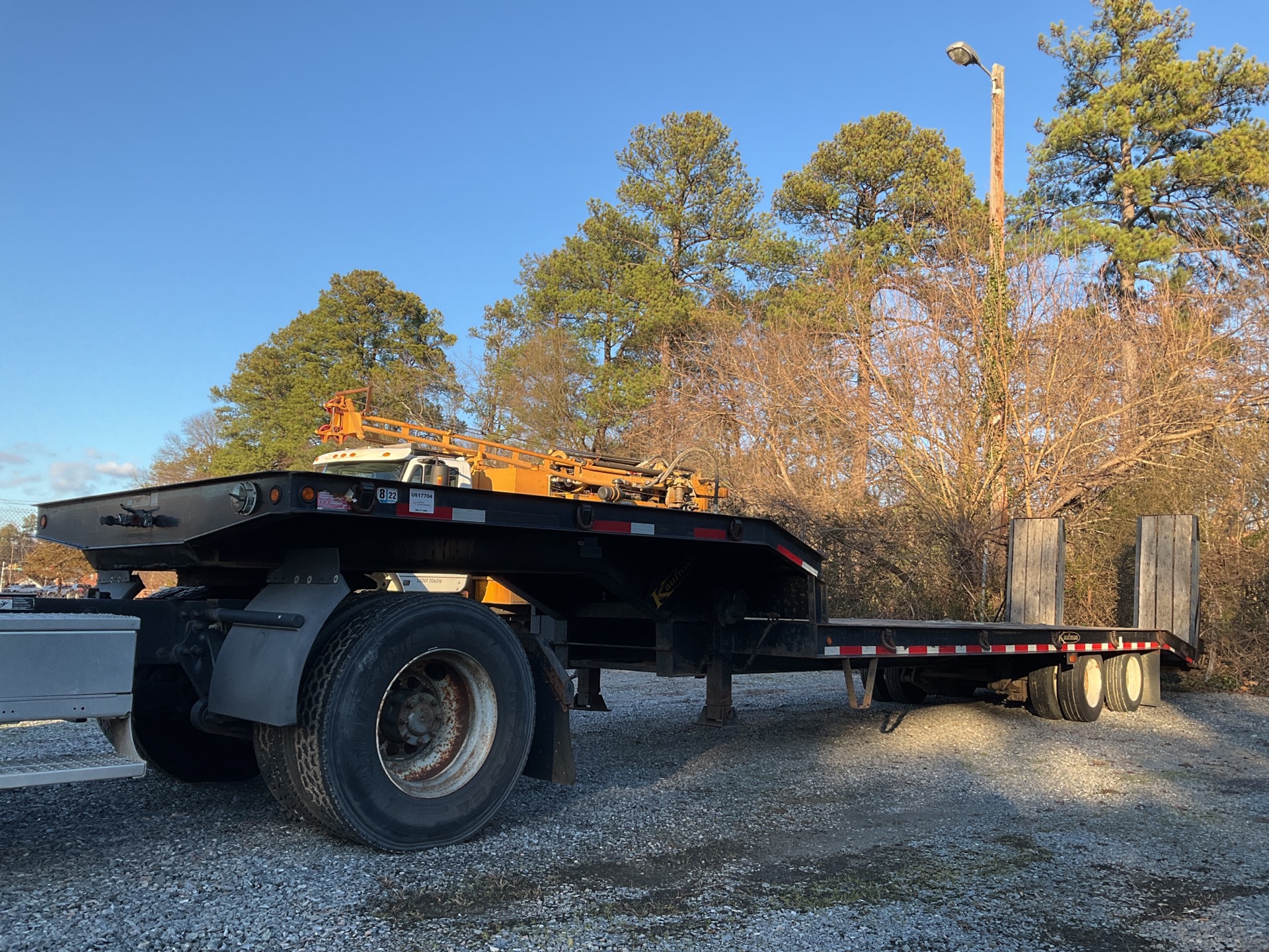 2012 Kaufman 40 ft T/A Equipment Trailer