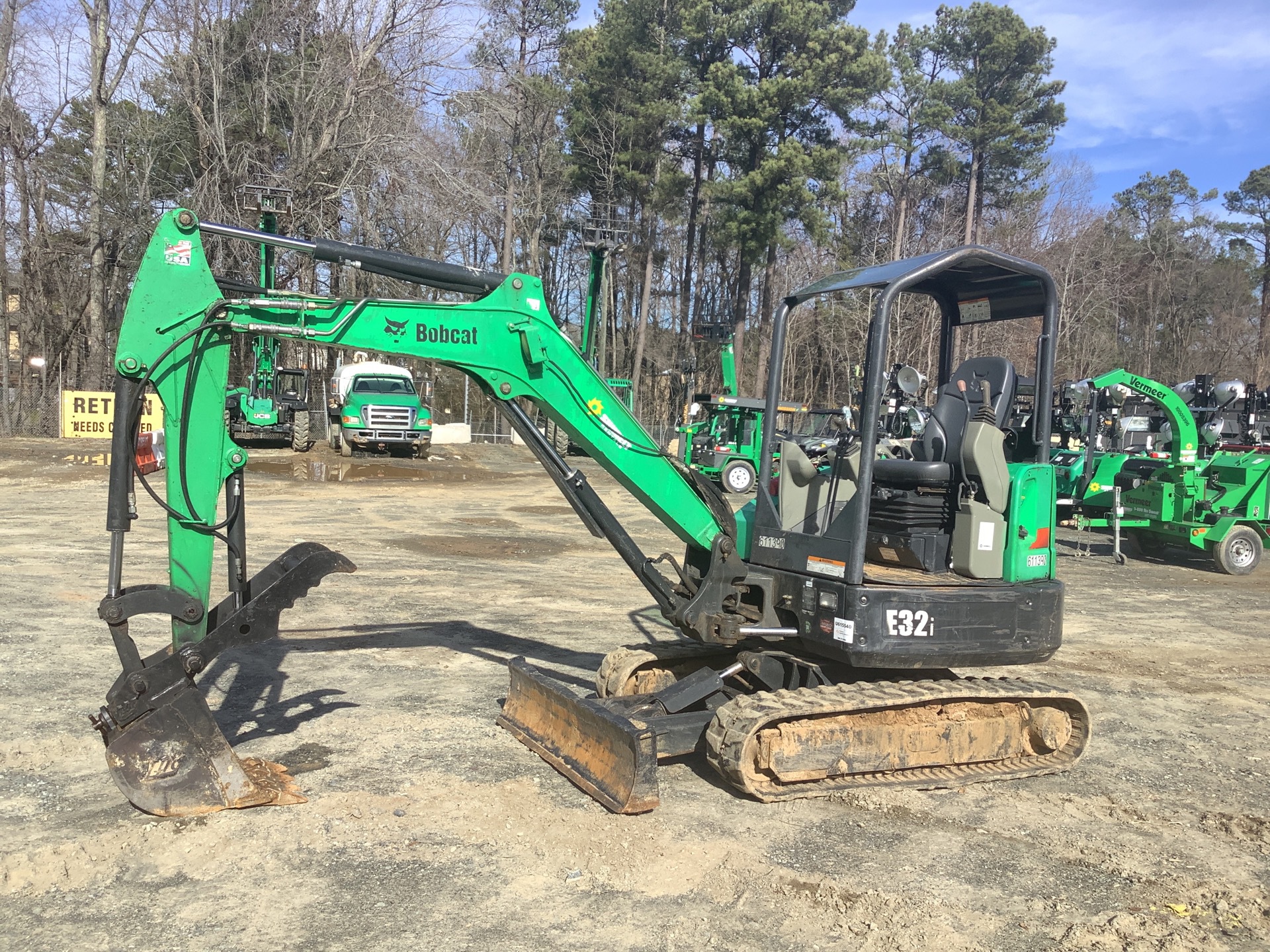 2014 Bobcat E32 Mini Excavator