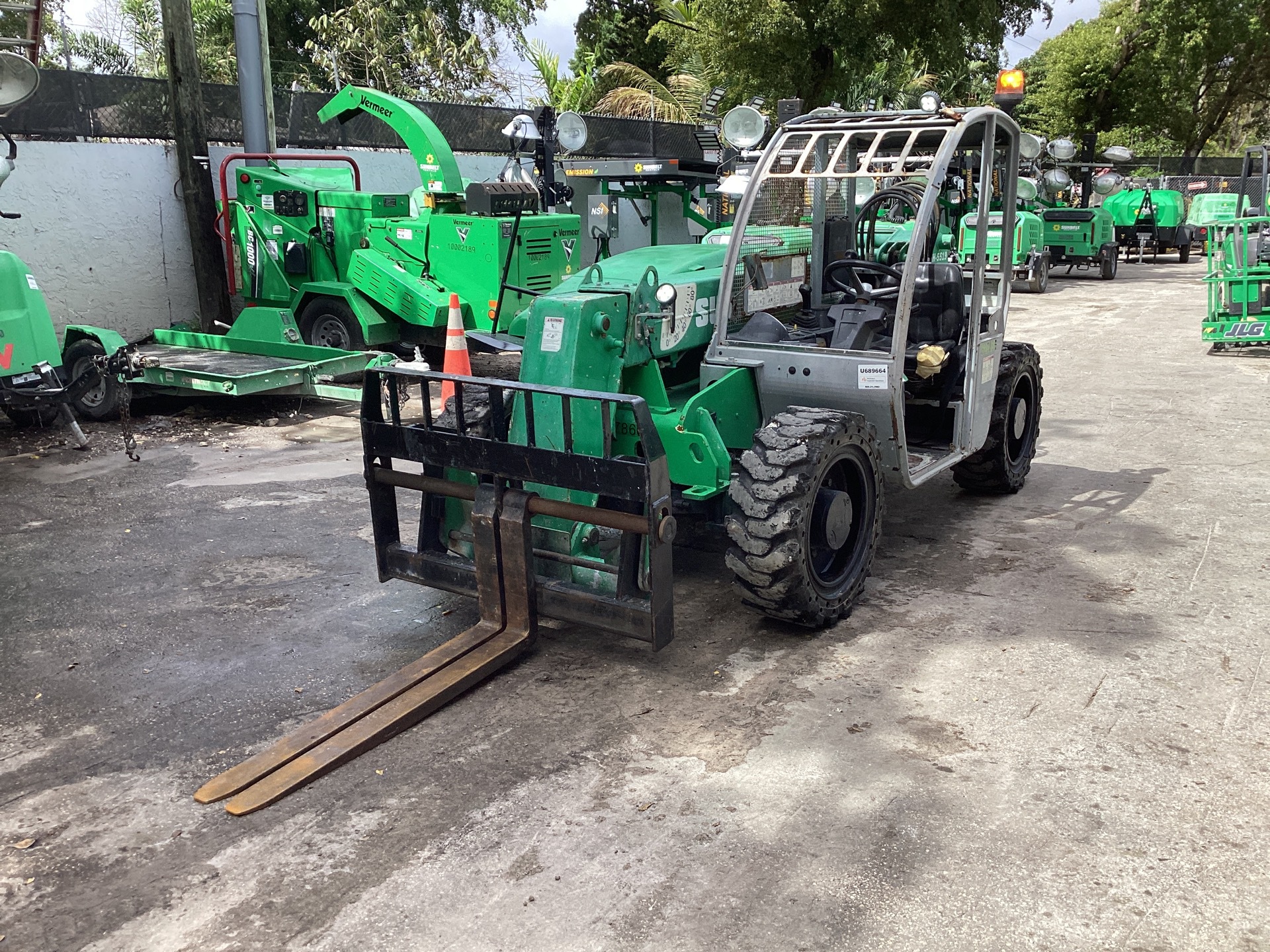 2014 Genie GTH-5519 Telehandler