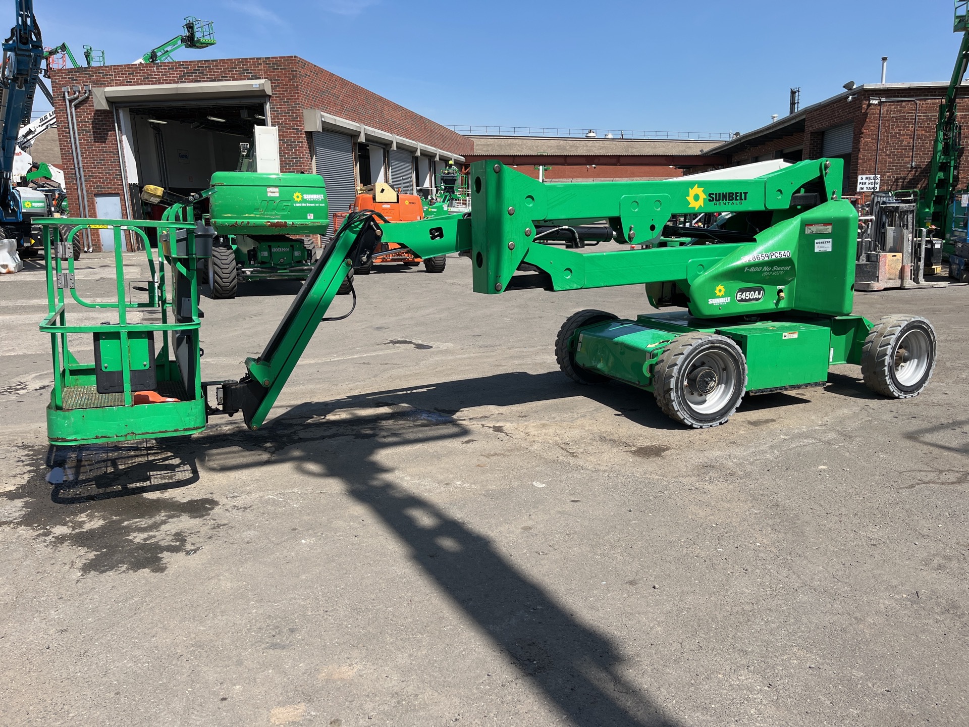 2014 JLG E450AJ Electric Articulating Boom Lift