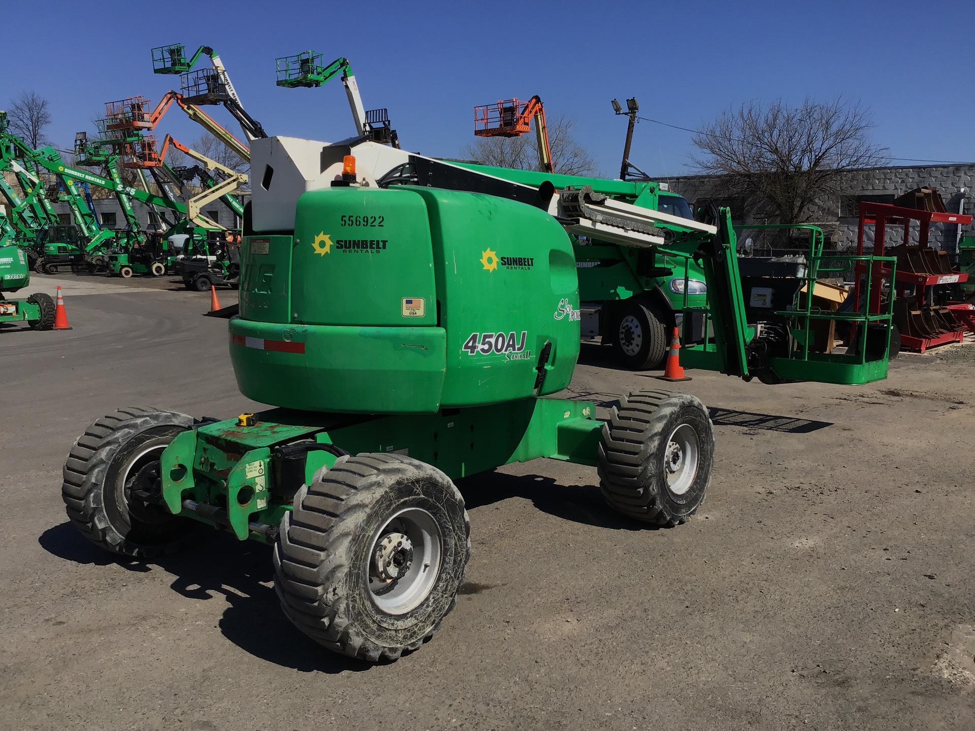 2013 JLG 450AJ Series ll 4WD Diesel Articulating Boom Lift