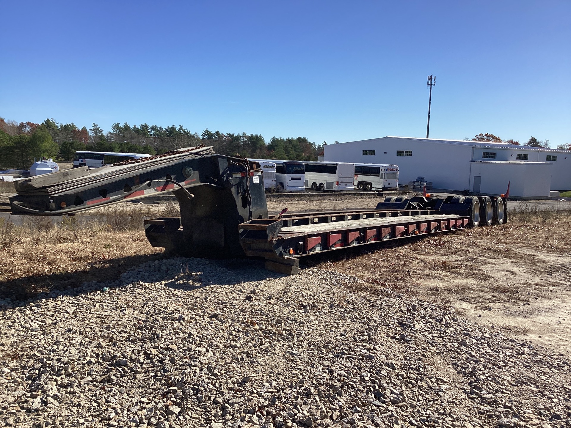 1999 Trail King  Tri/A Removable Gooseneck Lowboy Trailer