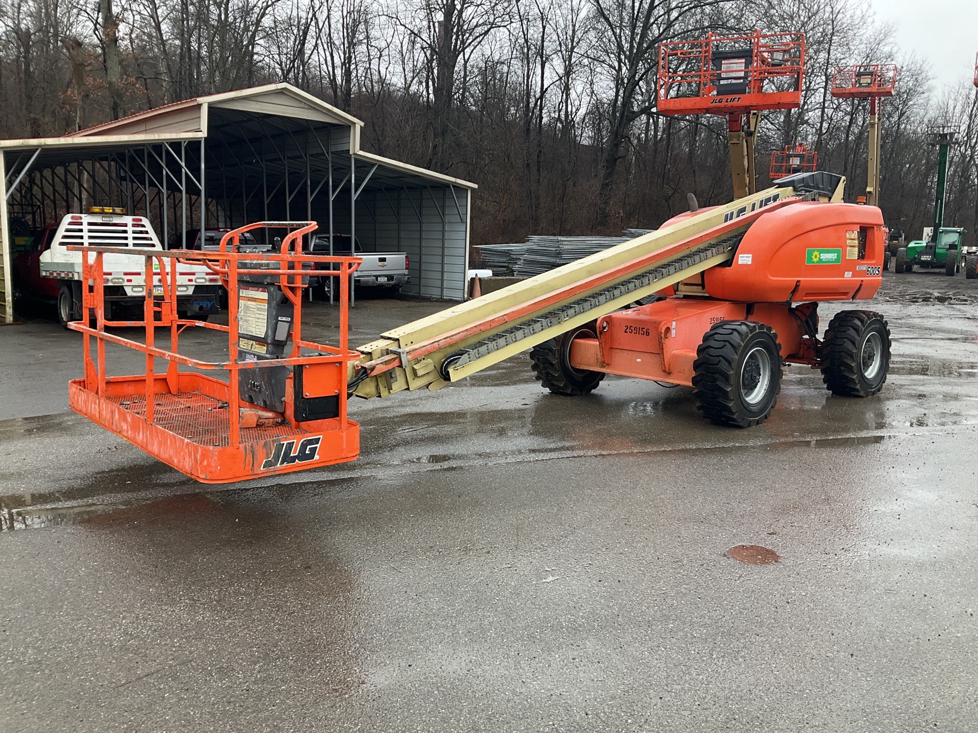 2000 JLG 600S 4WD Dual Fuel Telescopic Boom Lift