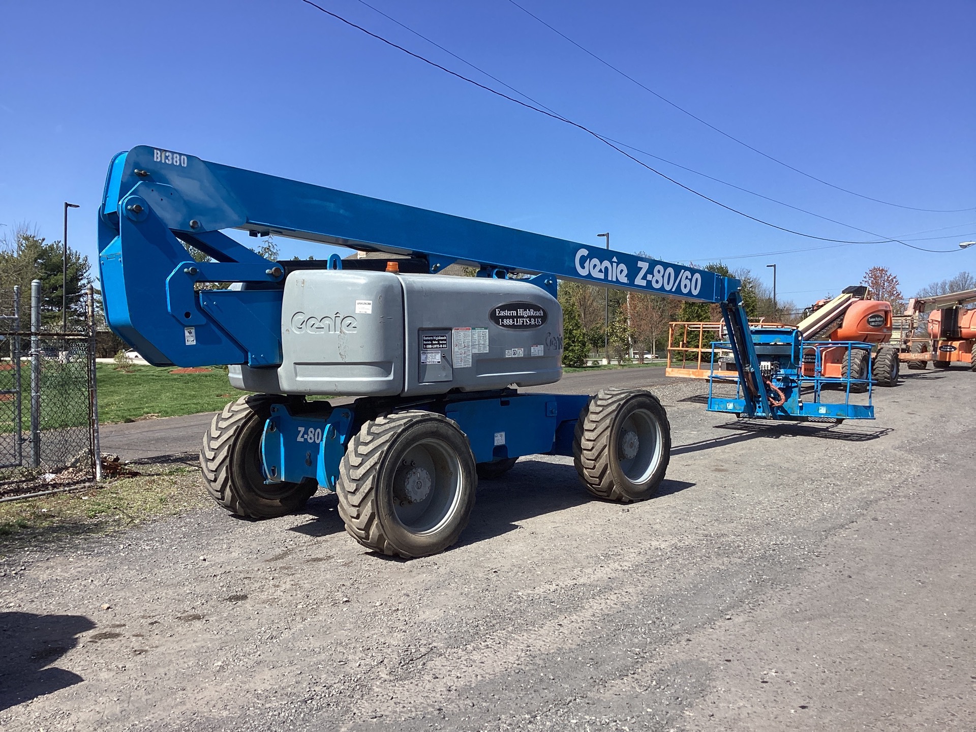 2014 Genie Z-80/60 4WD Diesel Articulating Boom Lift