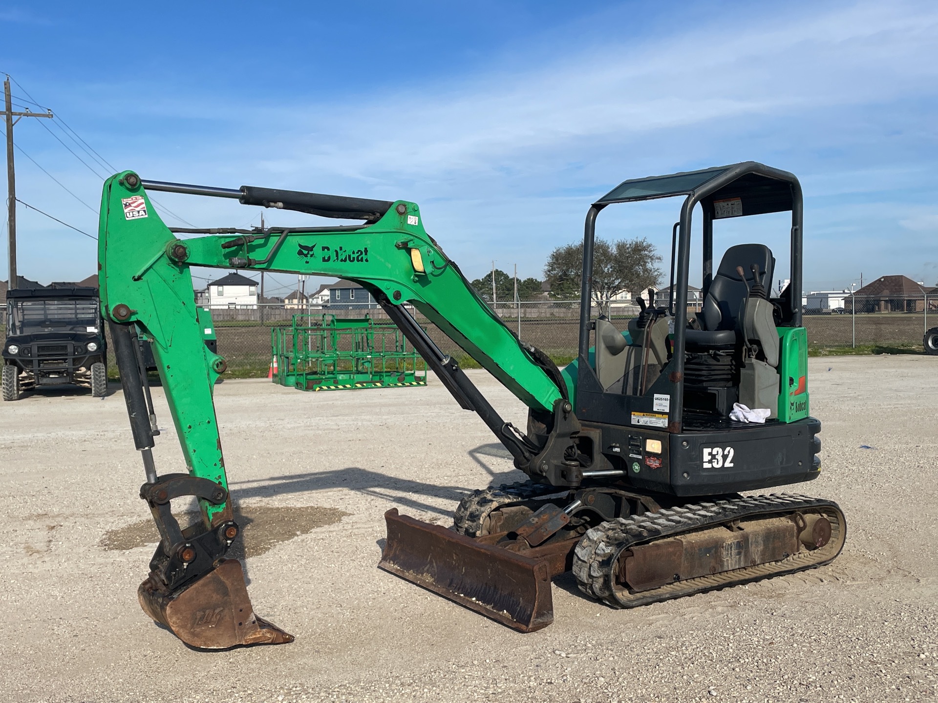 2015 Bobcat E32 Mini Excavator