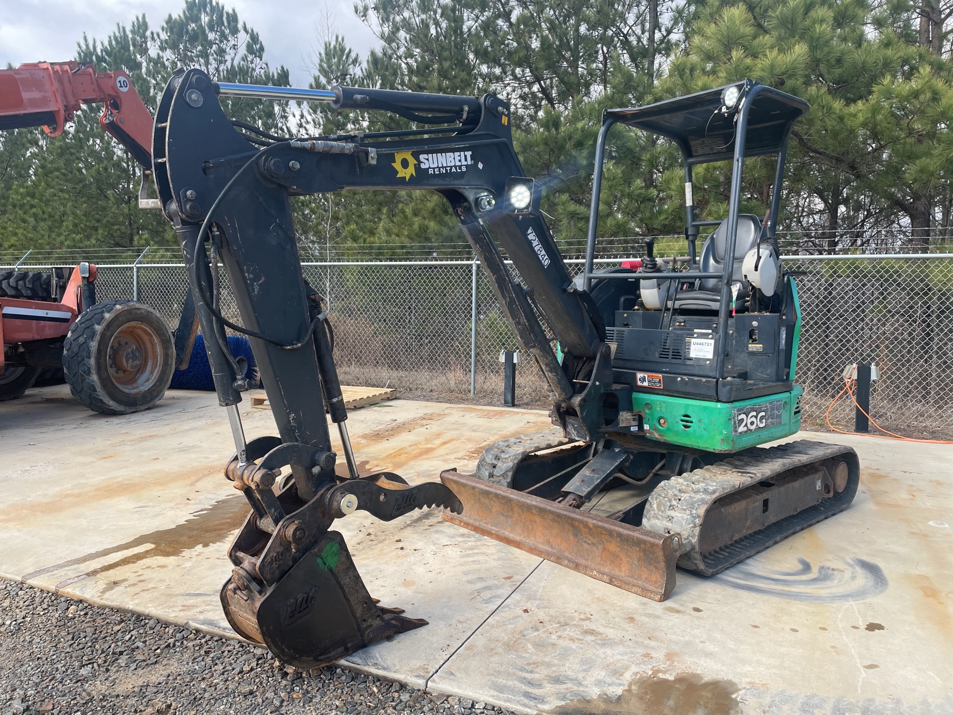 2015 John Deere 26G Mini Excavator