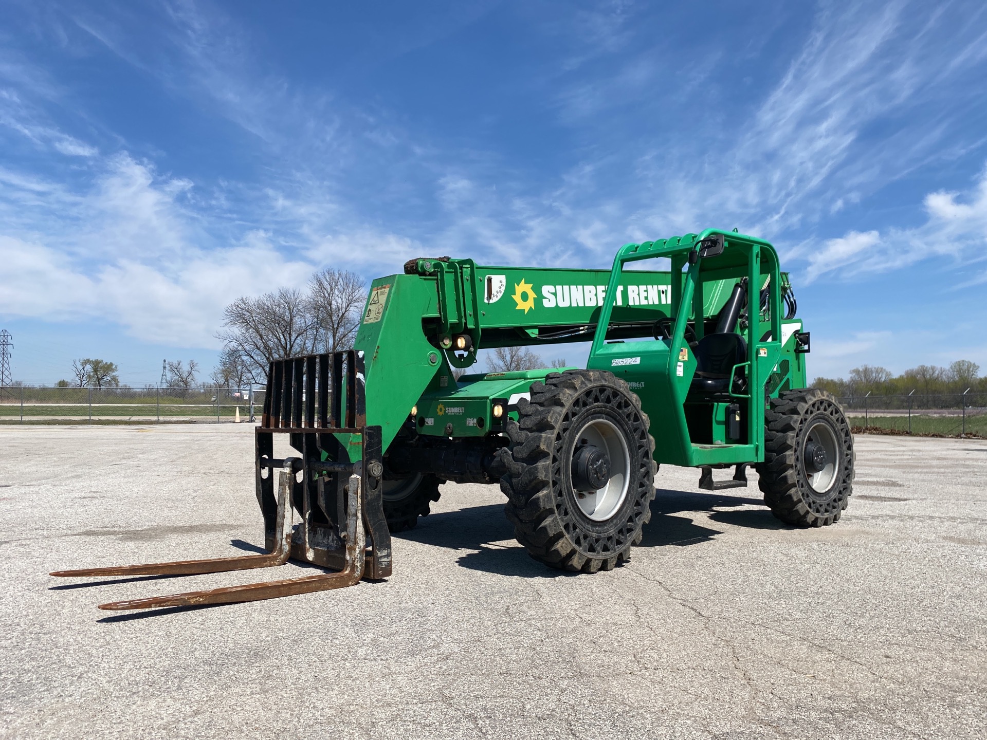 2014 SkyTrak 8042 Telehandler