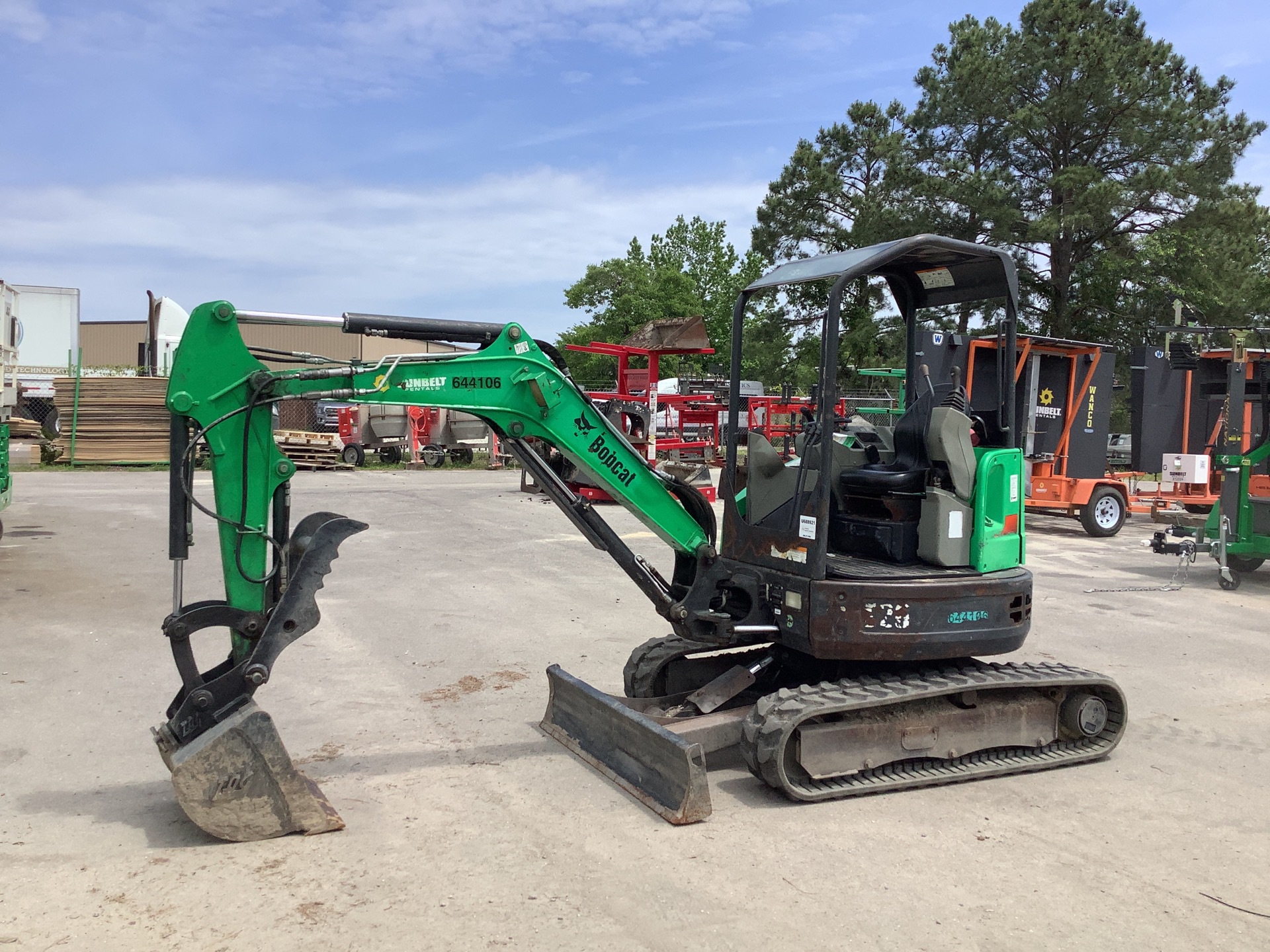 2014 Bobcat E26 GM Mini Excavator