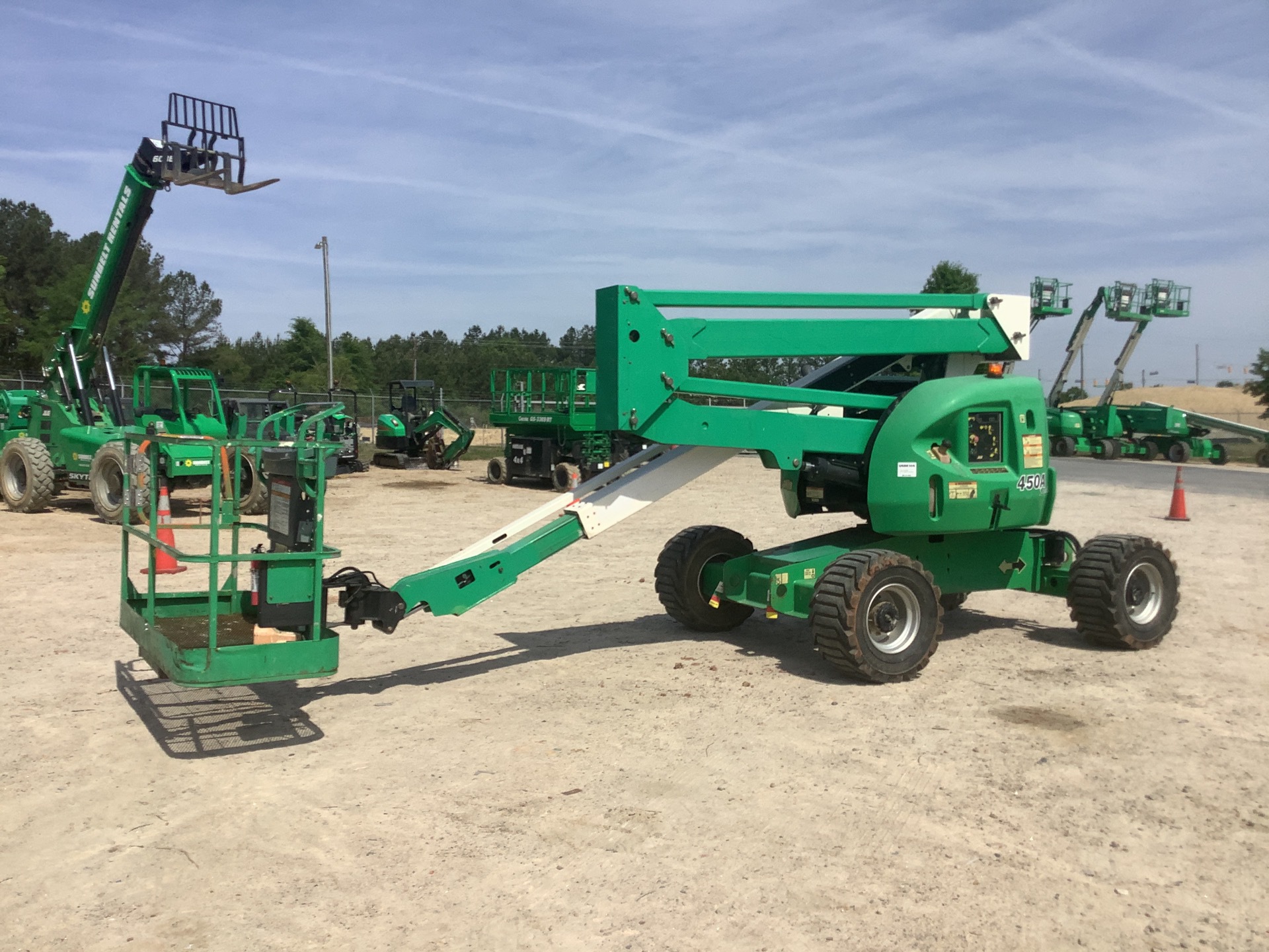 2013 JLG 450A Series II 4WD Diesel Articulating Boom Lift